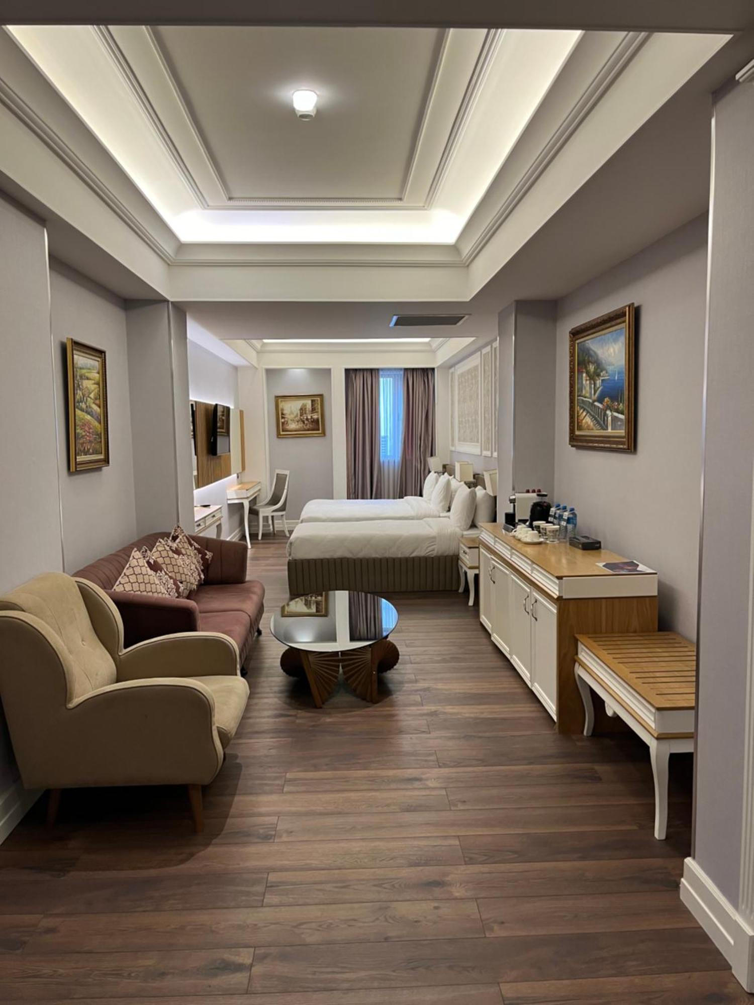 Theatrum Hotel Baku Extérieur photo