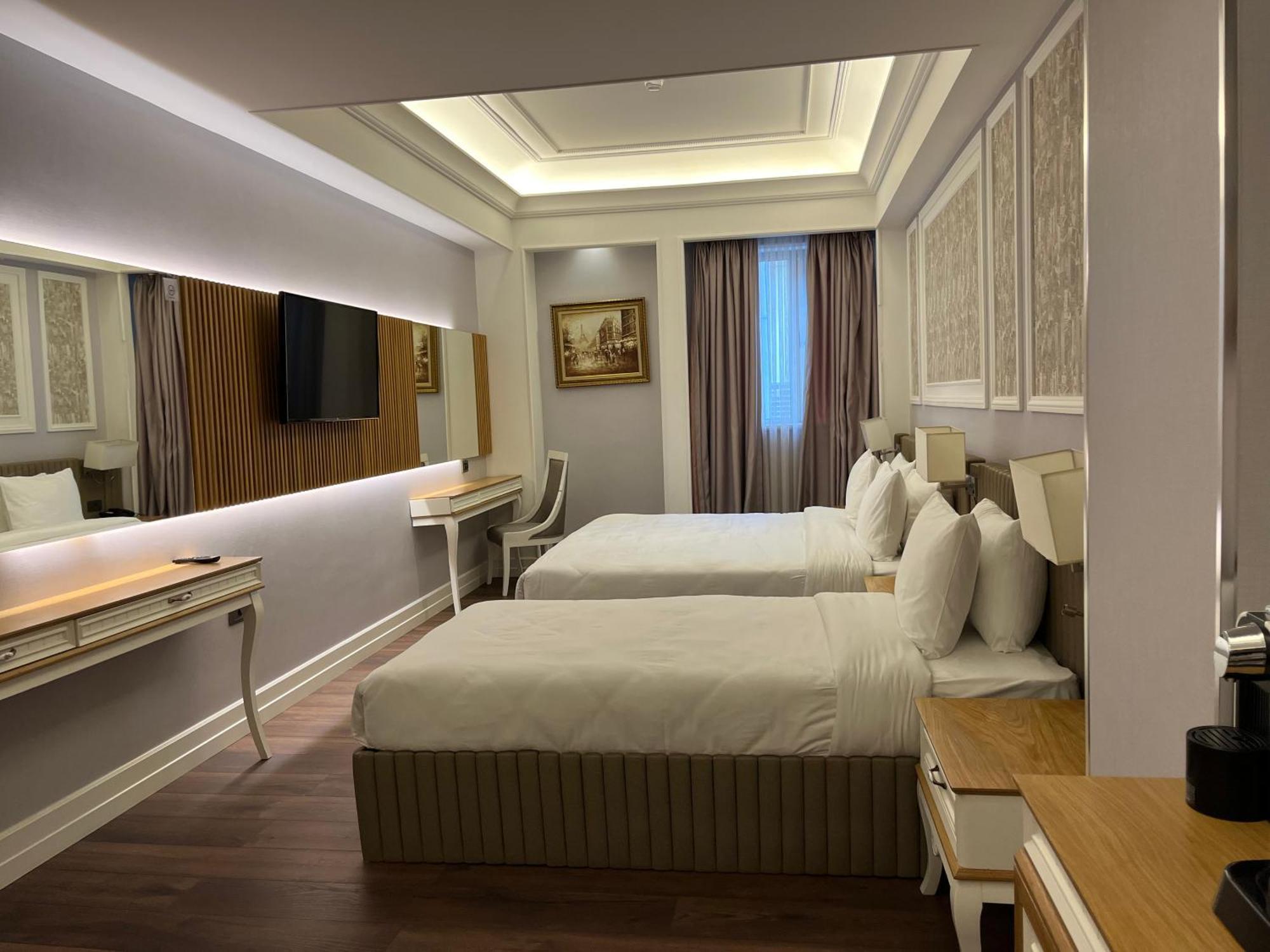 Theatrum Hotel Baku Extérieur photo